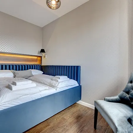 Flatinfo Chmielna Tower Apartment Gdansk