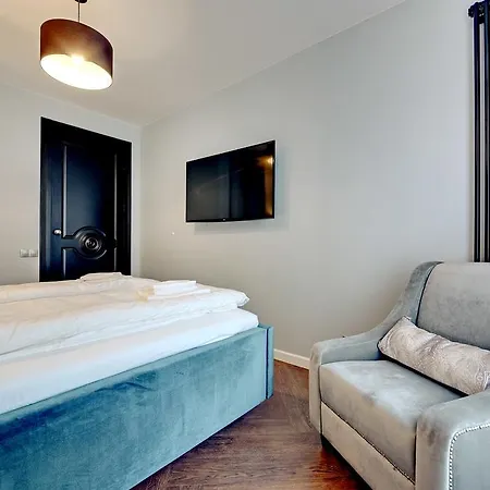 Flatinfo Chmielna Tower Apartment *