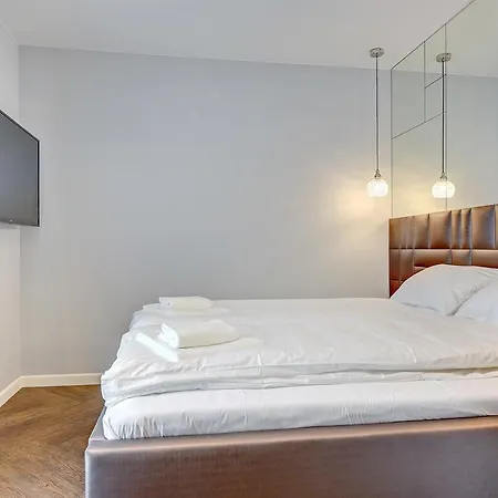 Διαμέρισμα Flatinfo Chmielna Tower *