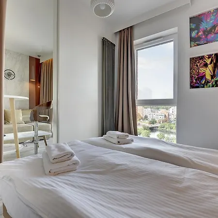 Flatinfo Chmielna Tower Apartment